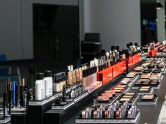 Rossmann – dlaczego Polacy wybierają Rossmana? Co warto kupić w Rossmannie? drogeria