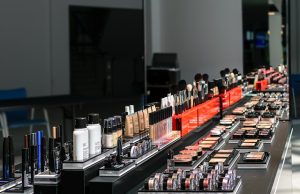 Rossmann – dlaczego Polacy wybierają Rossmana? Co warto kupić w Rossmannie? drogeria