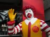 Co oprócz jedzenia McDonalds oferował dzieciom np. w zestawach Happy Meal? mcdonald